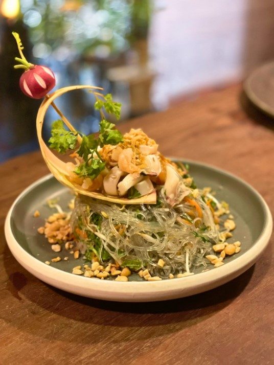 Tung's Kitchen Vietnamese Cuisine & Vegetarian Food 1