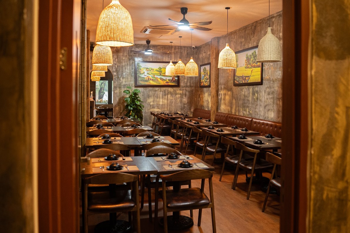 Hoang's Kitchen 5