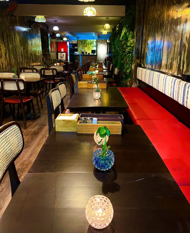 Hoang’s Kitchen 3 5